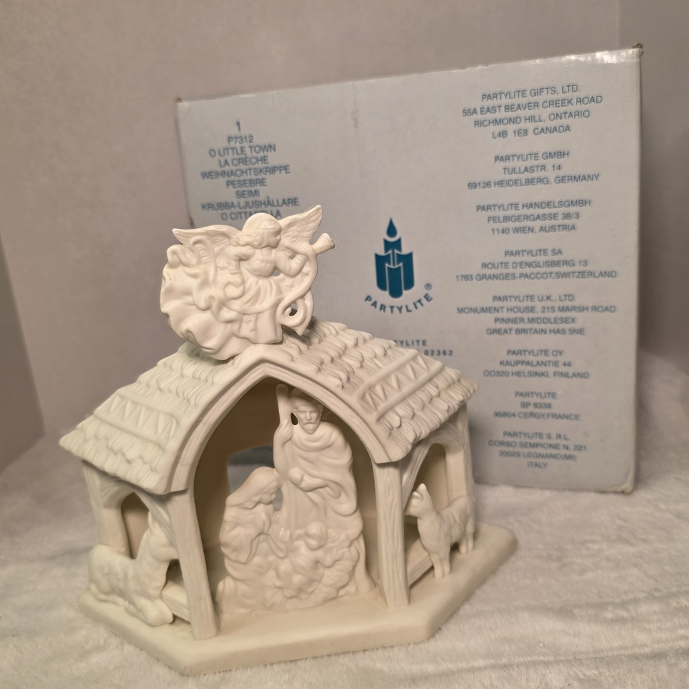 PartyLite‎ Bisque Porcelain 7312 "O Little Town" Tealight Candle Holder Nativity